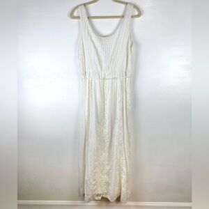 New Adelyn Rae Size Medium Scoop Neck White Lace Floral Prairie Beach Dress